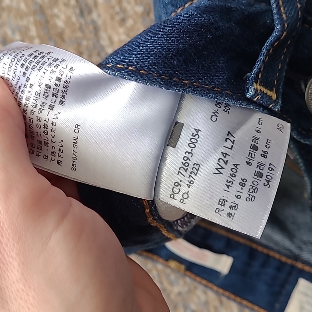 Levi's Ribcage Straight size 24 - Picture 5 of 7